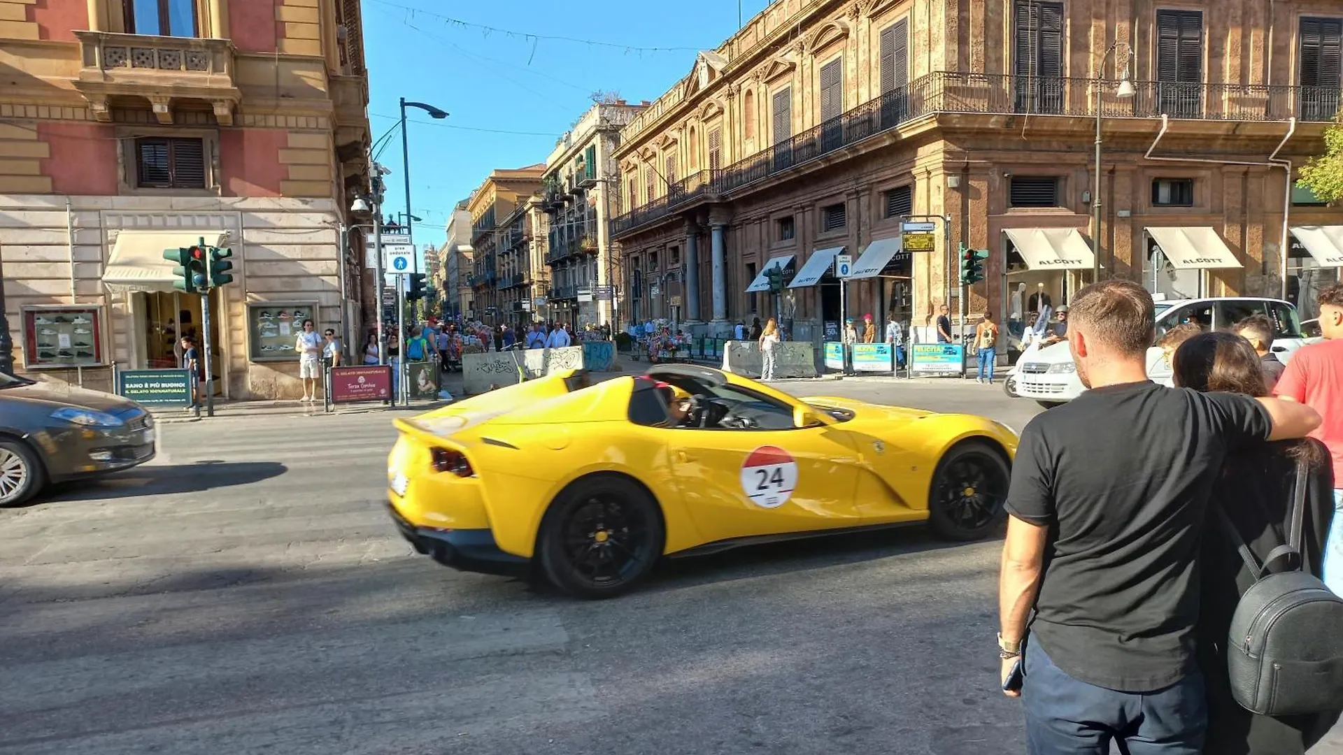 팔레르모 Al Palazzo Del Principe Al Massimo 아파트 이탈리아